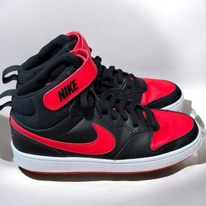 NIKE Big Kid Court Borough Mid 2 Sneakers size 7Y